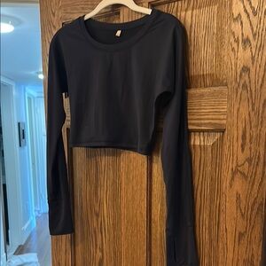 PTULA Navy Blue Long Sleeve Crop Top